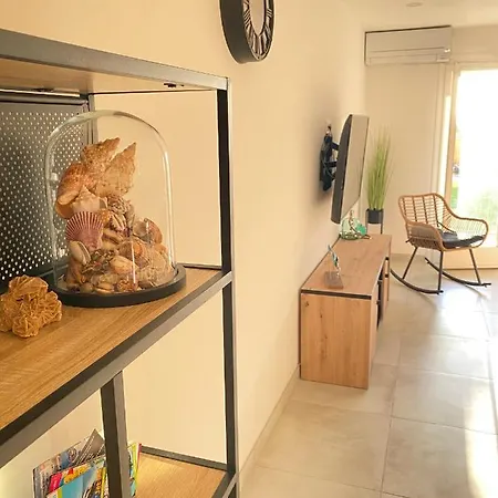 Apartment Somptueux Renove En Bord De Six-Fours-les-Plages